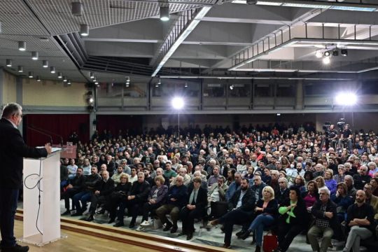 Το ΚΚΕ σε εγρήγορση με αντιπολεμική ατζέντα